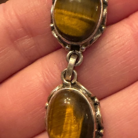 Elegant Silver and Tigers eye Stone Earrings - Picture 6 of 7